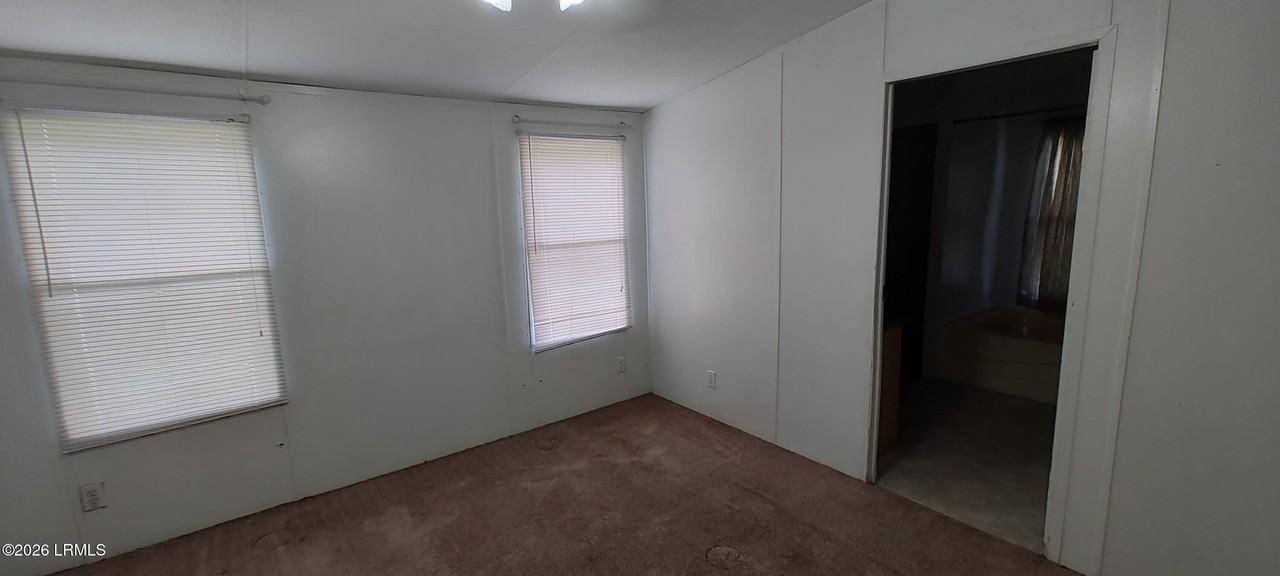 52 Cleveland Dr - Photo 5 of 12