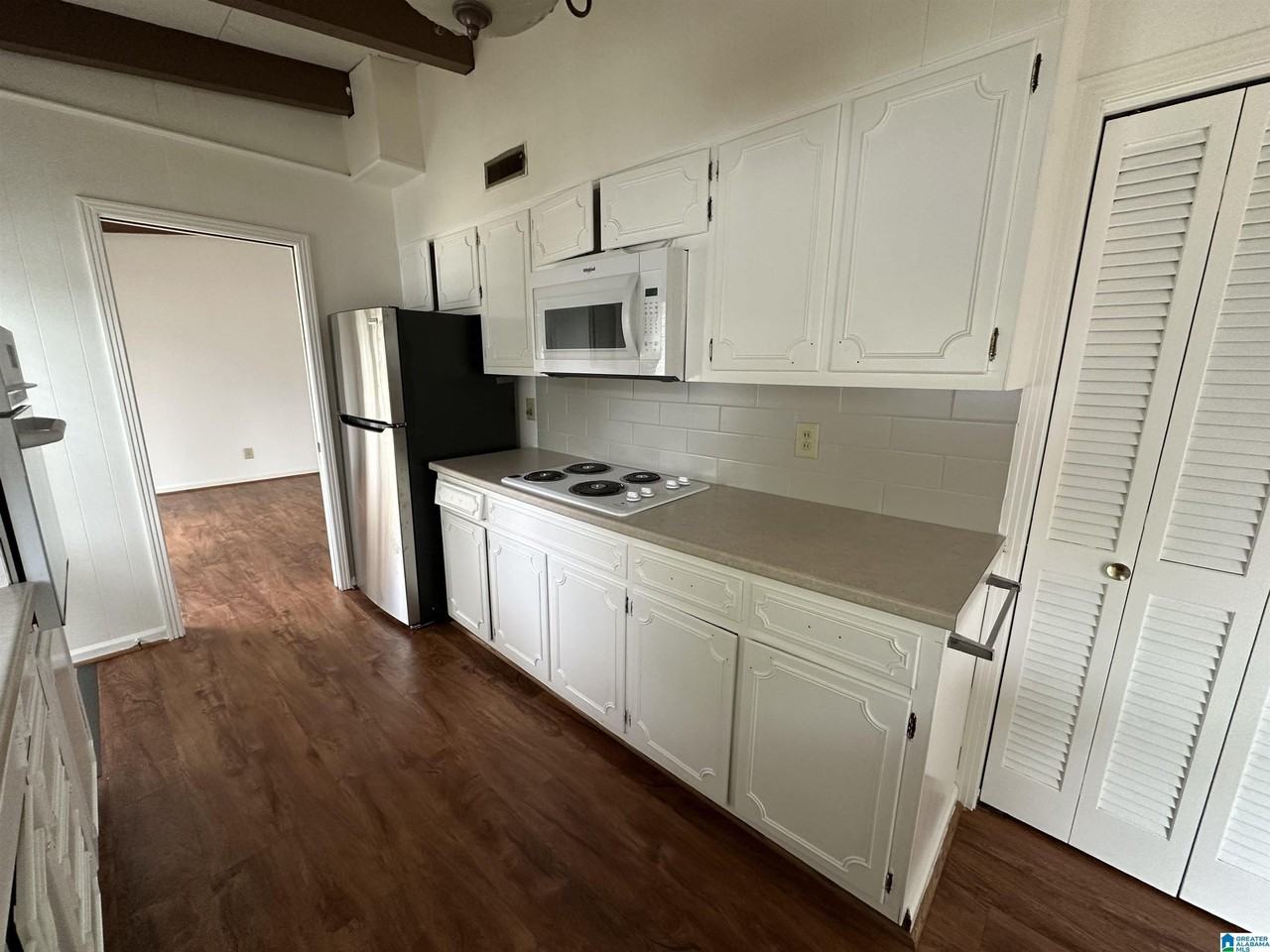 1834 Montclaire Ln #C - Photo 7 of 18