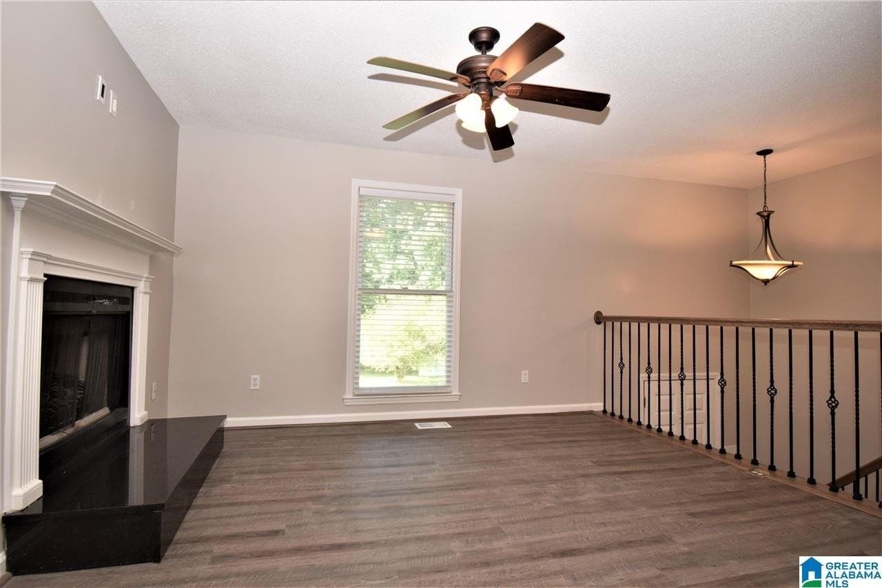 228 Russet Woods Dr - Photo 2 of 19