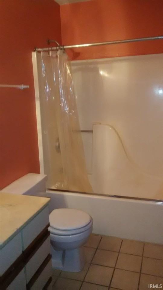 402 S Village Ct - Photo 7 of 13