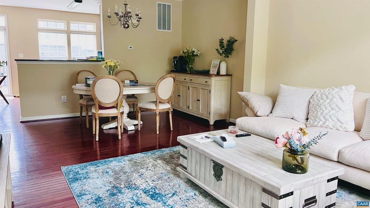 904 Bing Ln - Photo 3 of 12