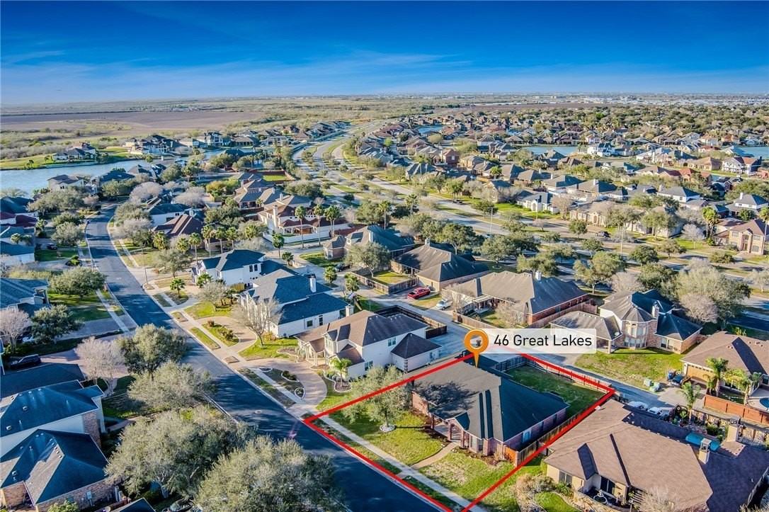 46 Great Lakes Dr - Photo 7 of 35