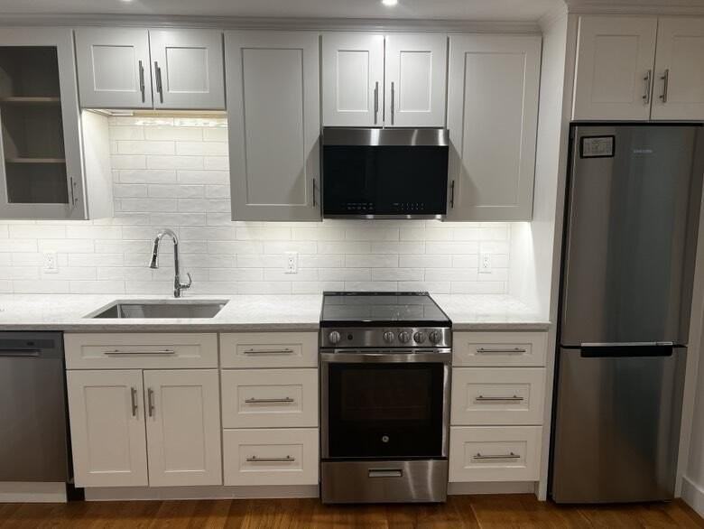 16 Manor Path Unit 16 - Photo 4 of 9