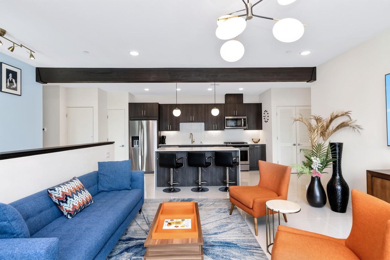 205 The Riv - Photo 2 of 43