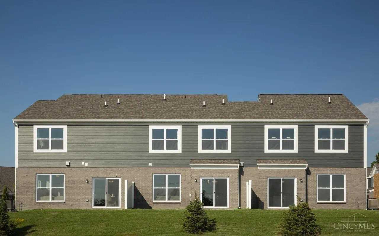 5567 Eagle Ct - Photo 4 of 30