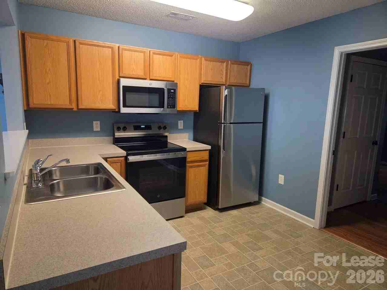 118 Steam Engine Dr - Photo 5 of 17