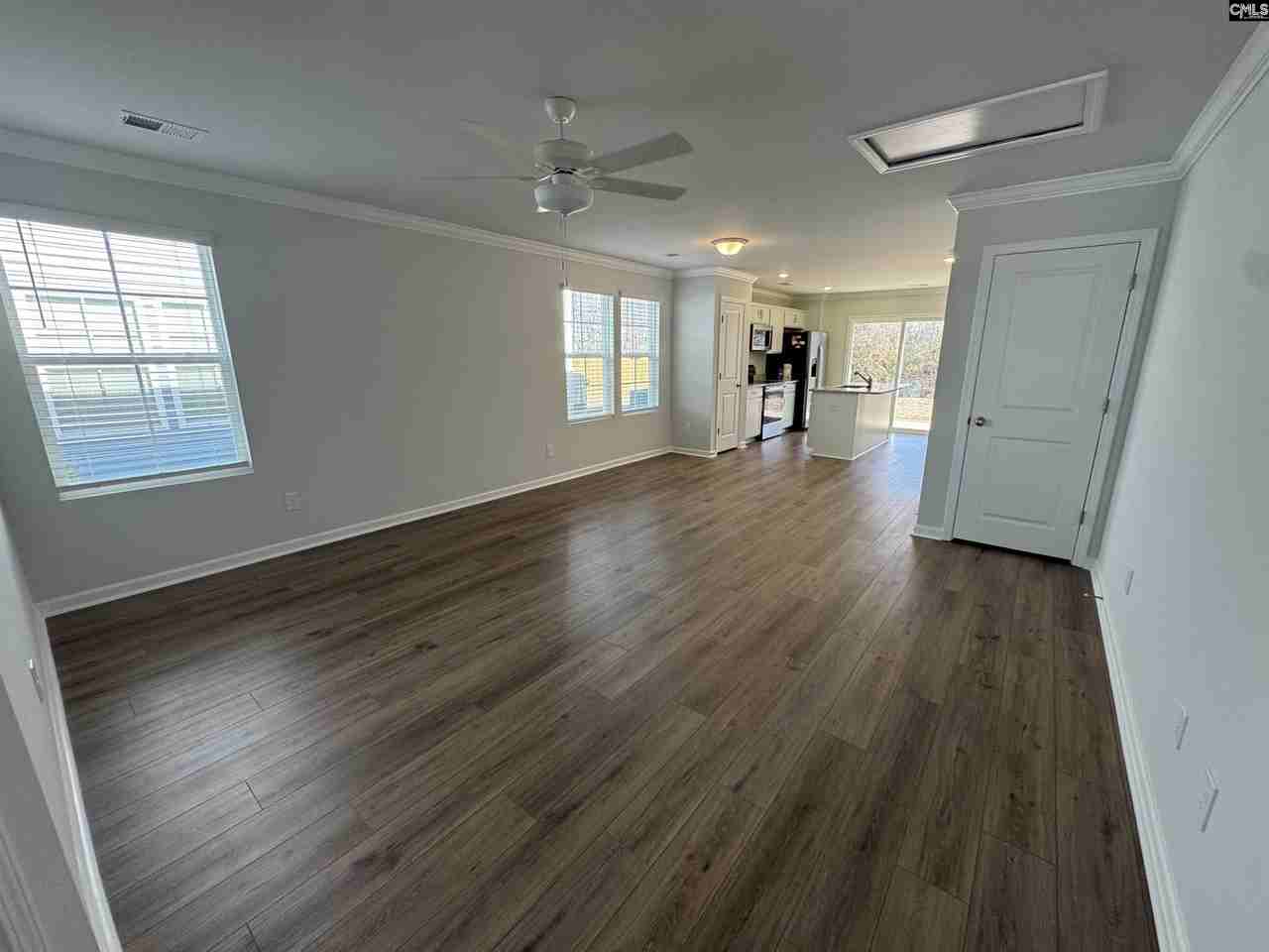 269 Bangalore Way - Photo 4 of 21