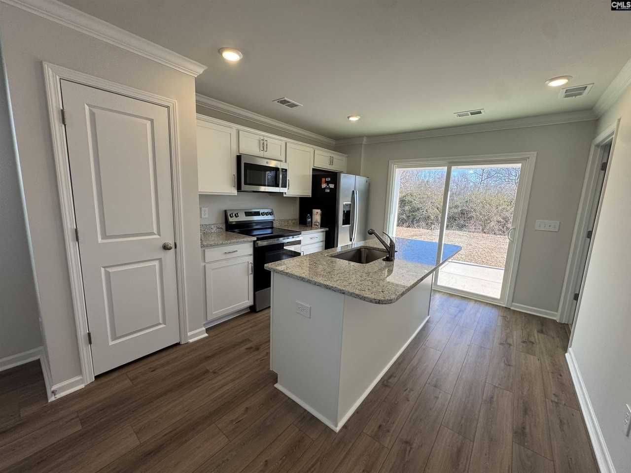 269 Bangalore Way - Photo 7 of 21