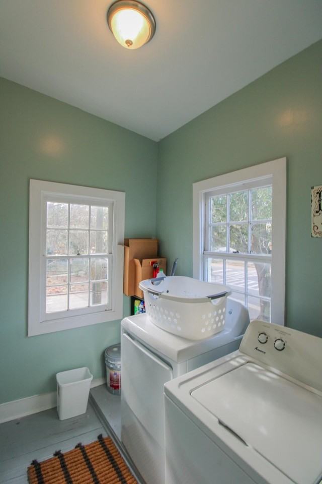 52 Chapel St Apt B - Photo 7 of 11