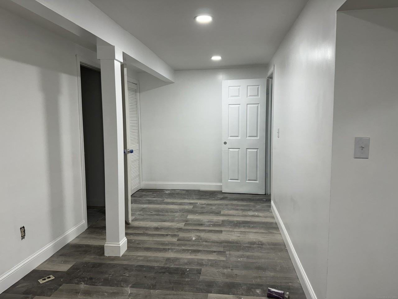 96 Neill Dr - Photo 6 of 10