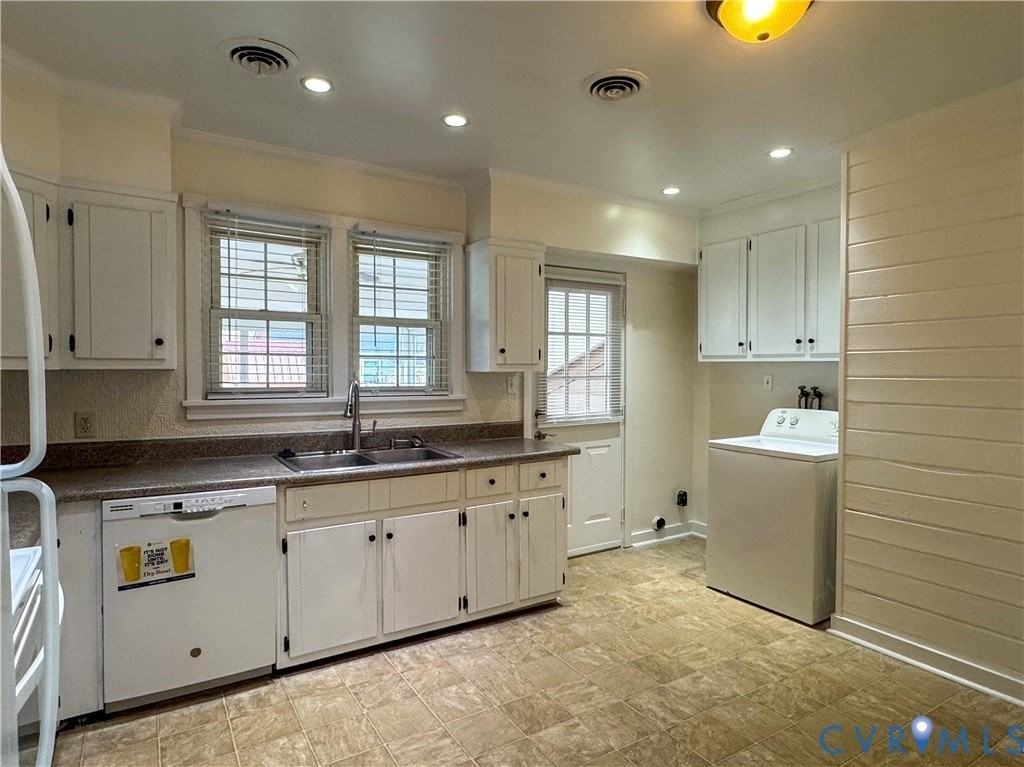 3305 Luray St - Photo 7 of 24