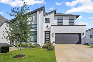 330 Navarro - Photo 1 of 1