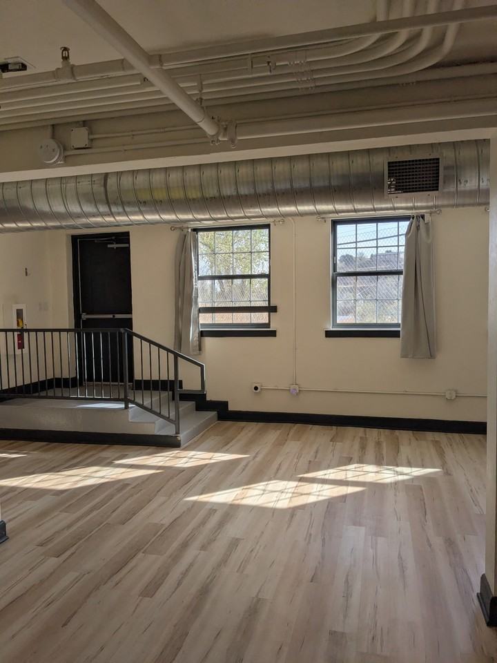 210 East Street - 106 #106 - Photo 3 of 9