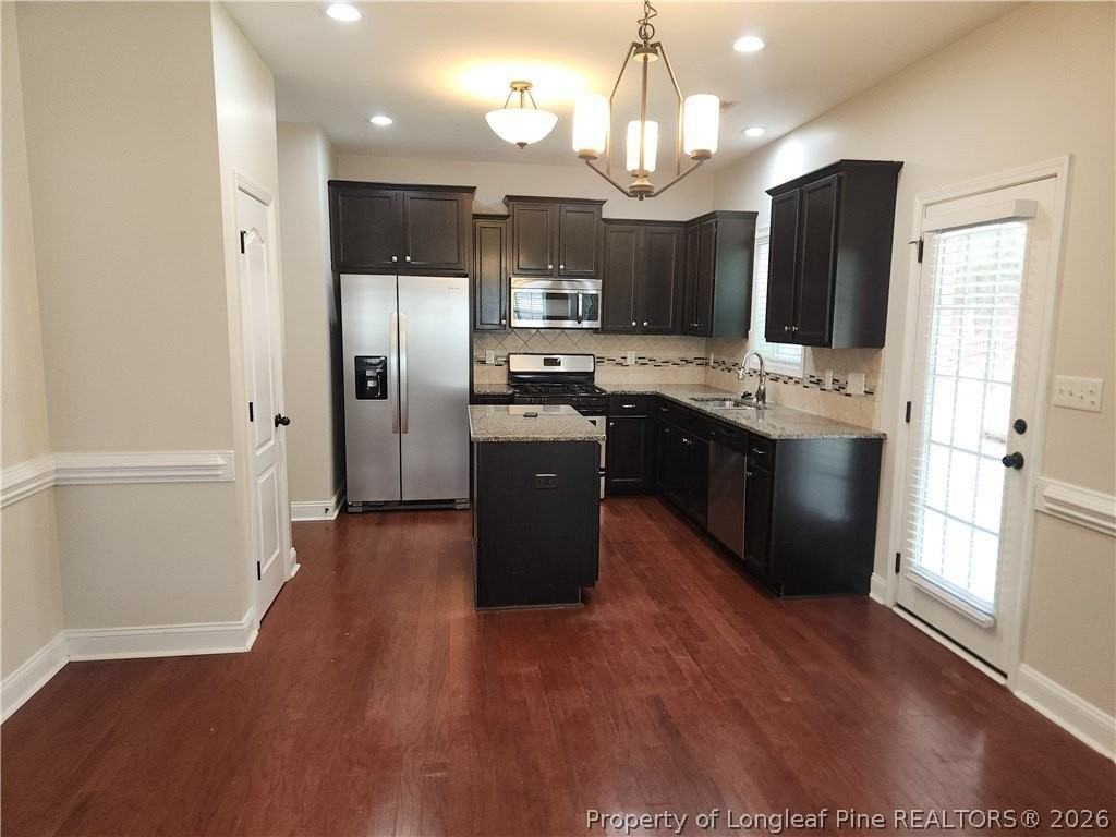 804 Misty Meadow Ln - Photo 3 of 15