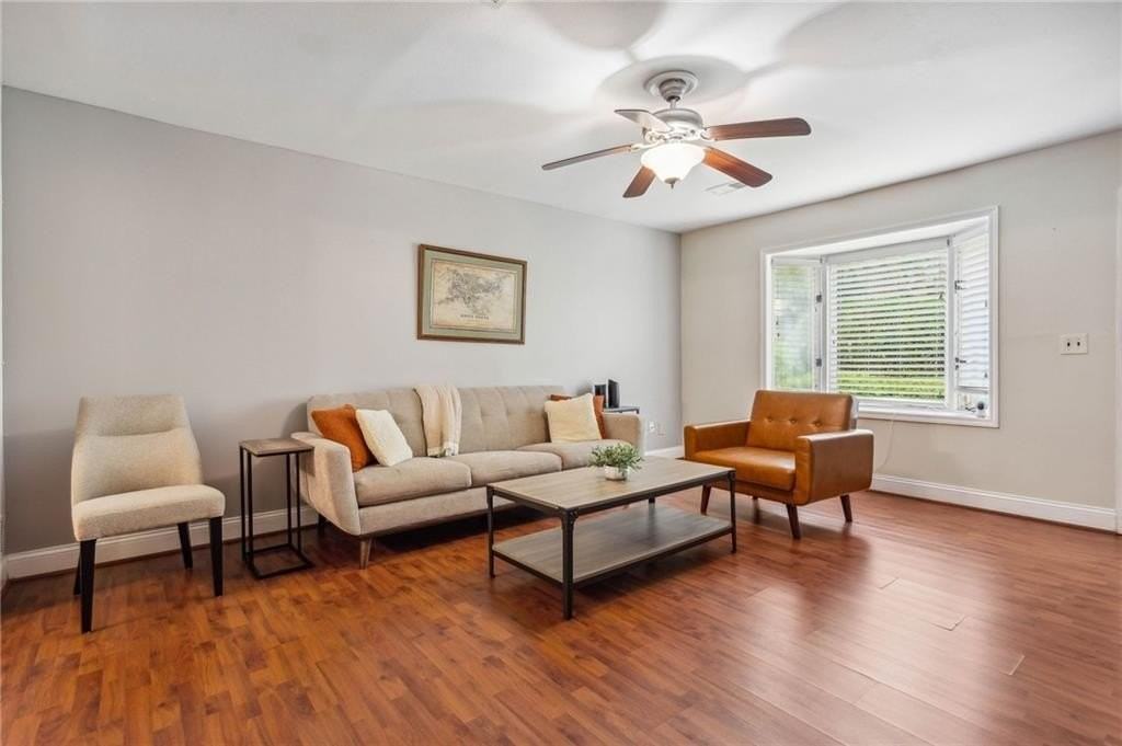 102 Holcomb Ferry Rd - Photo 7 of 27