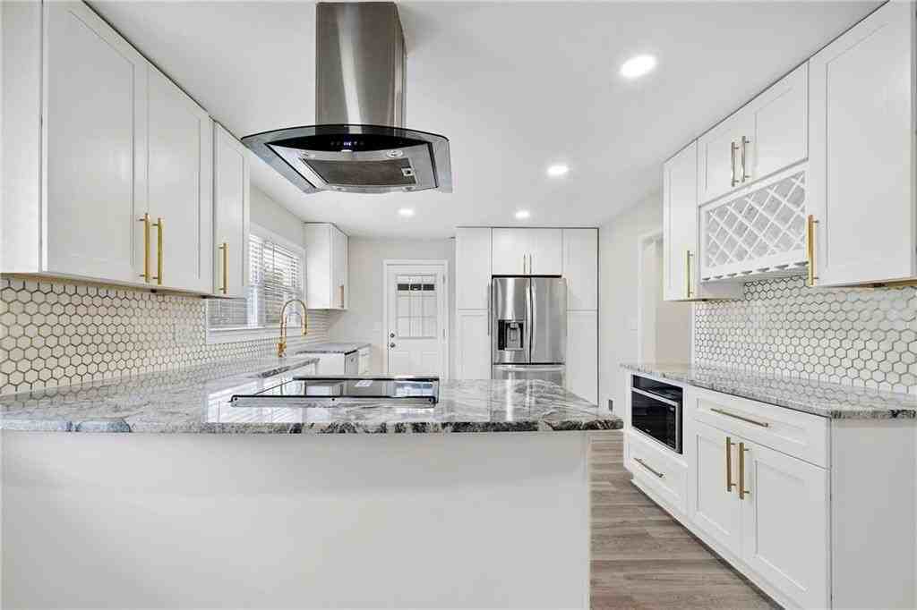 3400 Lower Roswell Rd - Photo 5 of 21