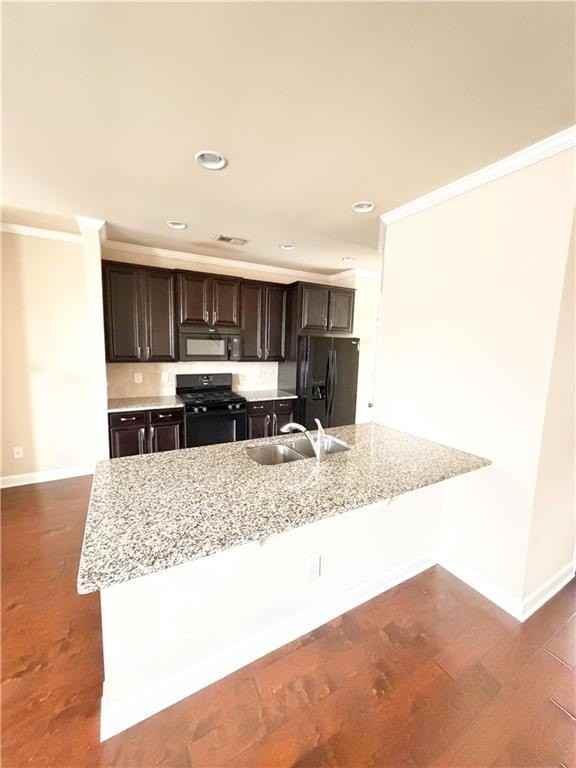 4954 Rosalie Rd - Photo 4 of 21