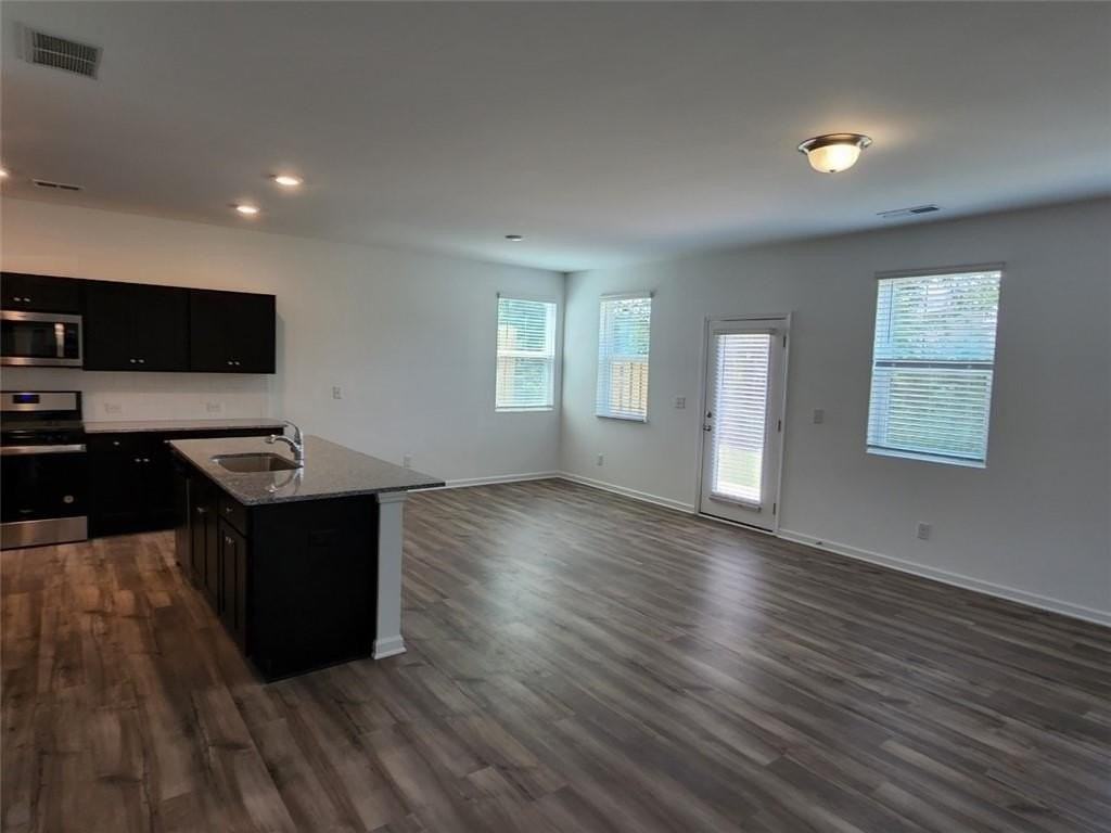 6145 Langdon Way - Photo 7 of 39