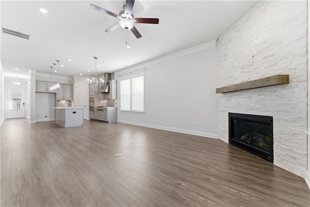 2025 Abbey Rd - Photo 5 of 33