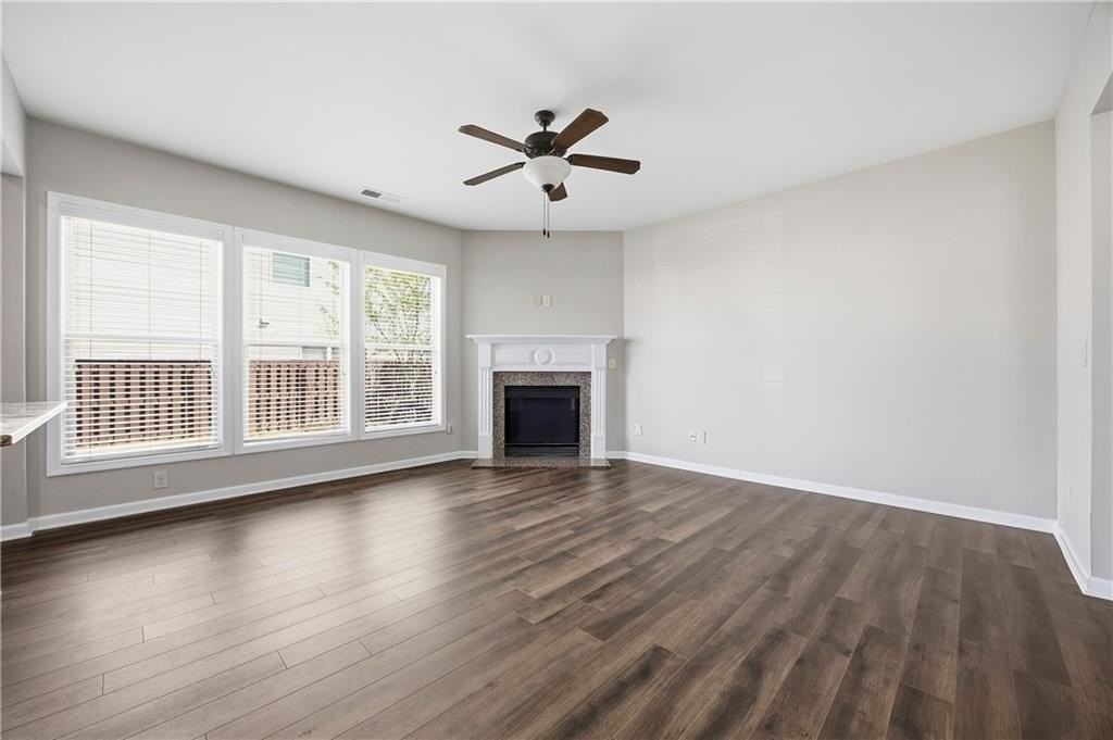 2605 Runnymede Ct - Photo 2 of 22