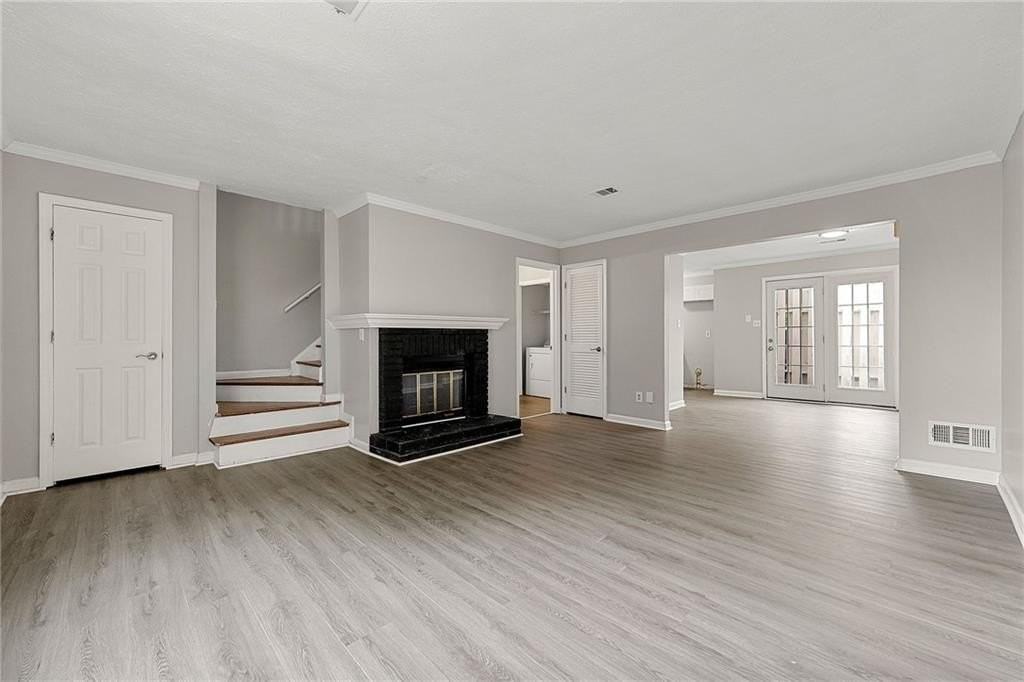 218 Mill Creek Pl - Photo 3 of 20