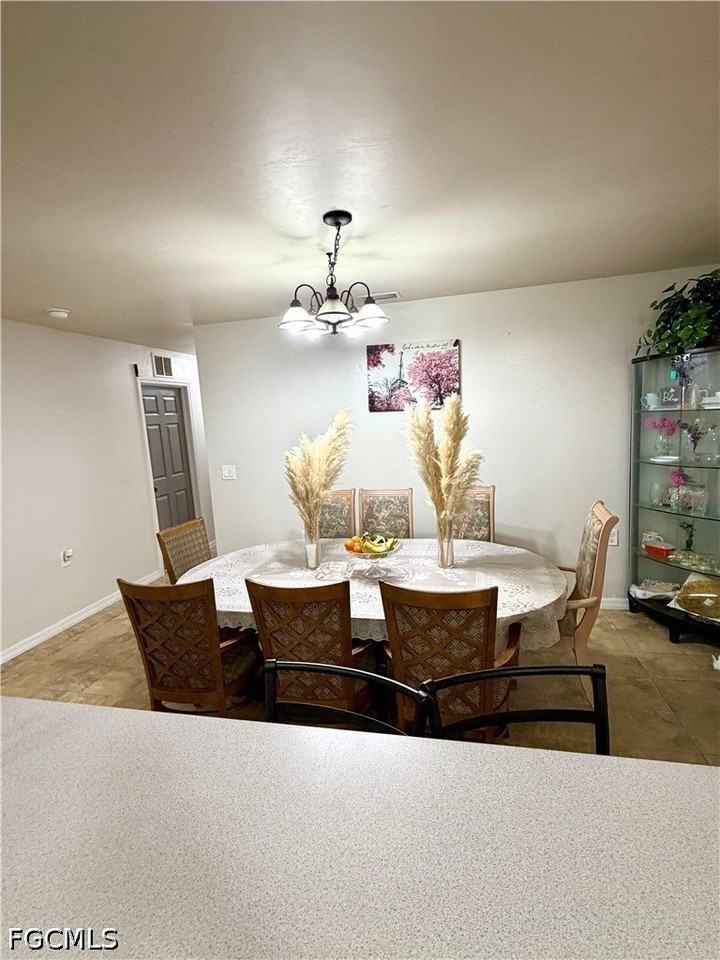 5011 Moon Ln - Photo 5 of 8