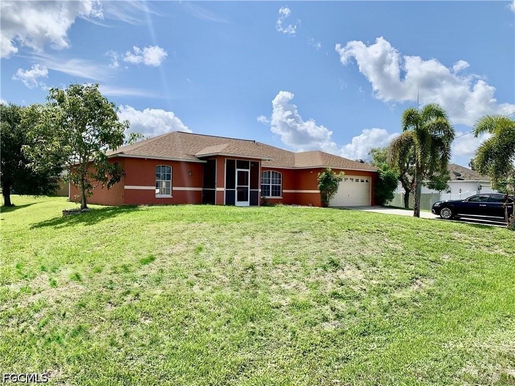 397 Pennfield Ave - Photo 2 of 3