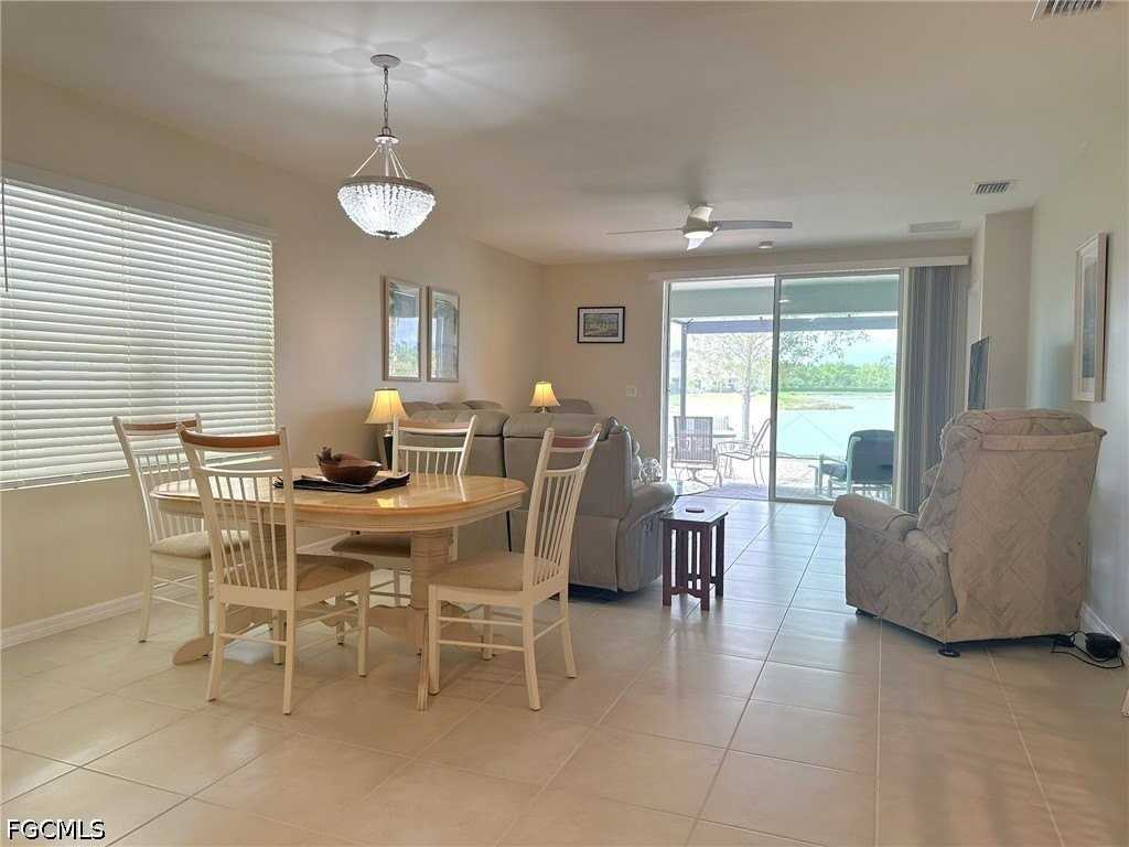 20031 Fiddlewood Ave - Photo 4 of 18