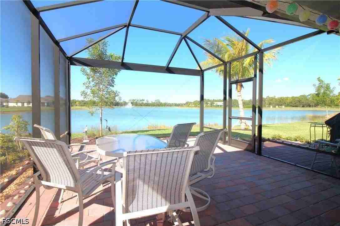 20031 Fiddlewood Ave - Photo 6 of 18