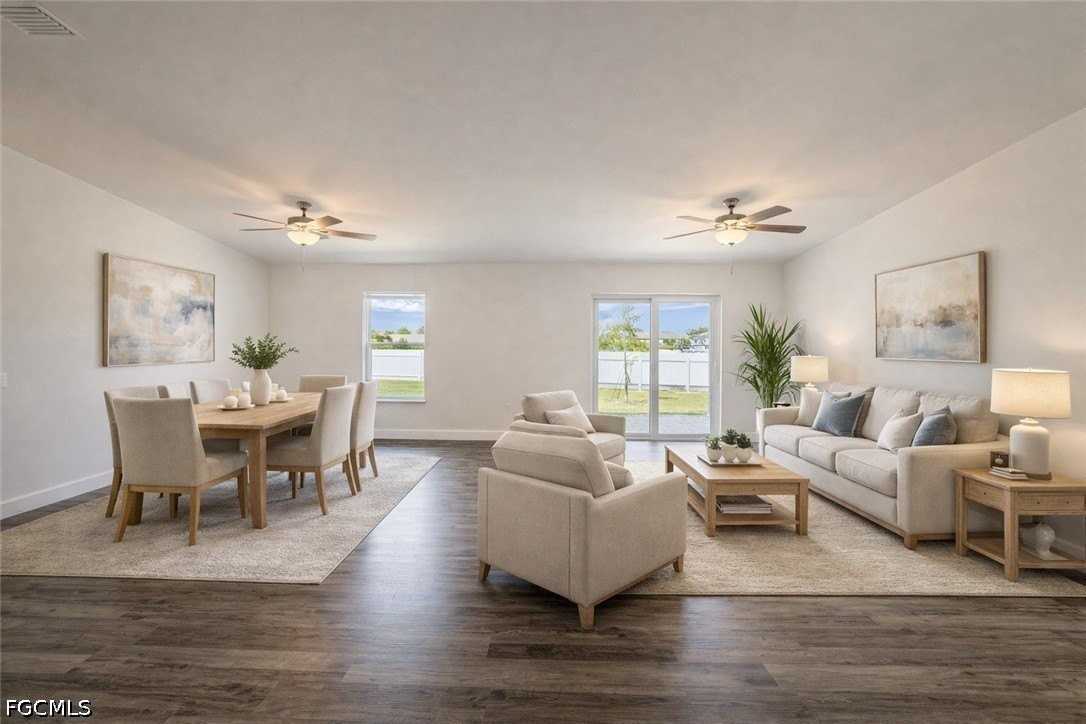 315 Nw 18th Ter - Photo 5 of 35