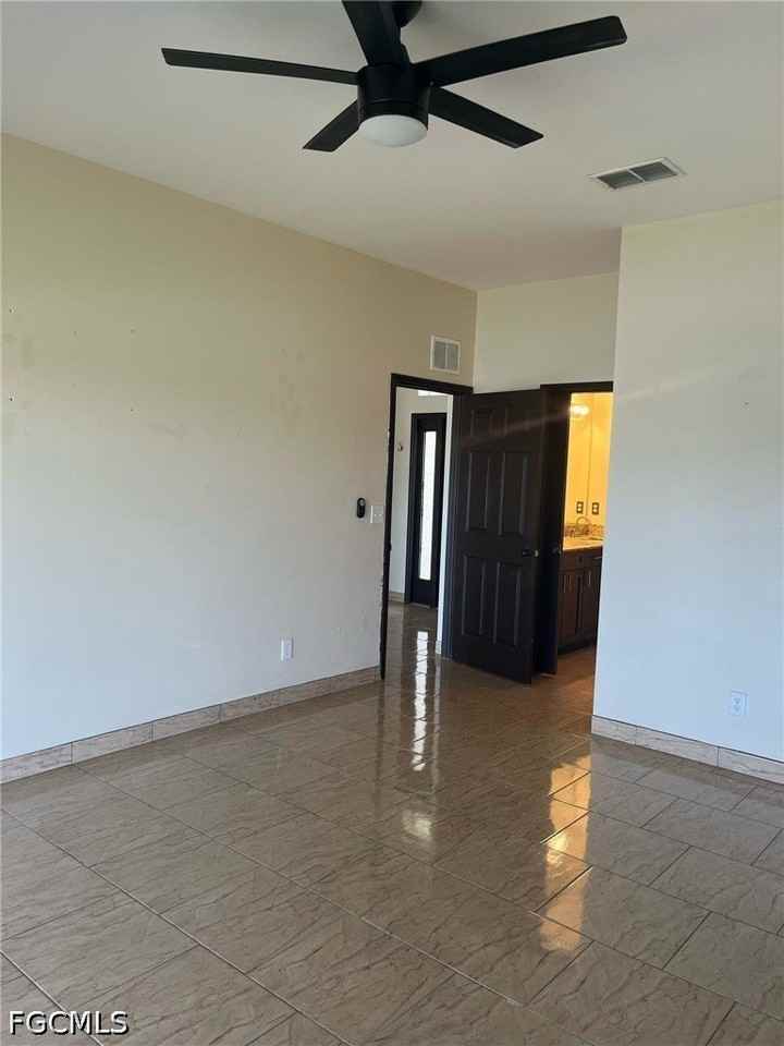 17 Ne 11th Ln - Photo 4 of 11