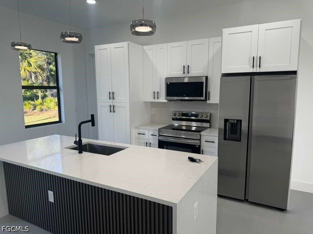 1037 Barcelona St E - Photo 2 of 20