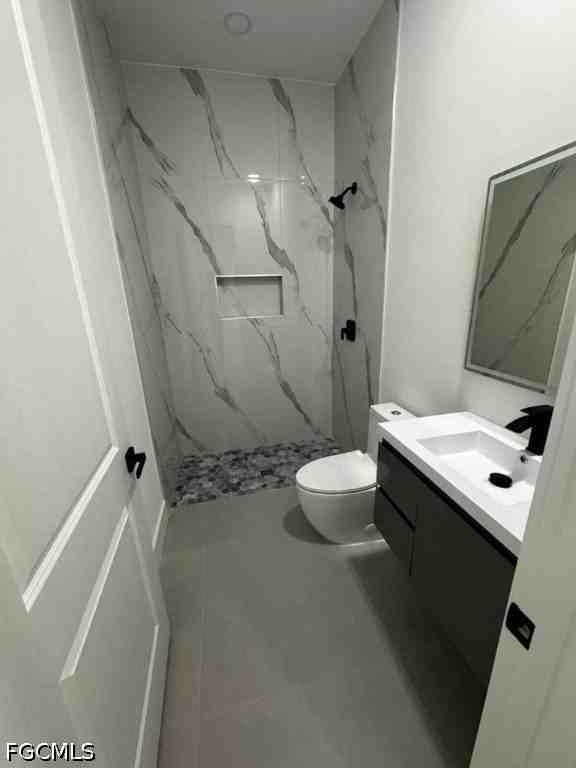 1037 Barcelona St E - Photo 7 of 20