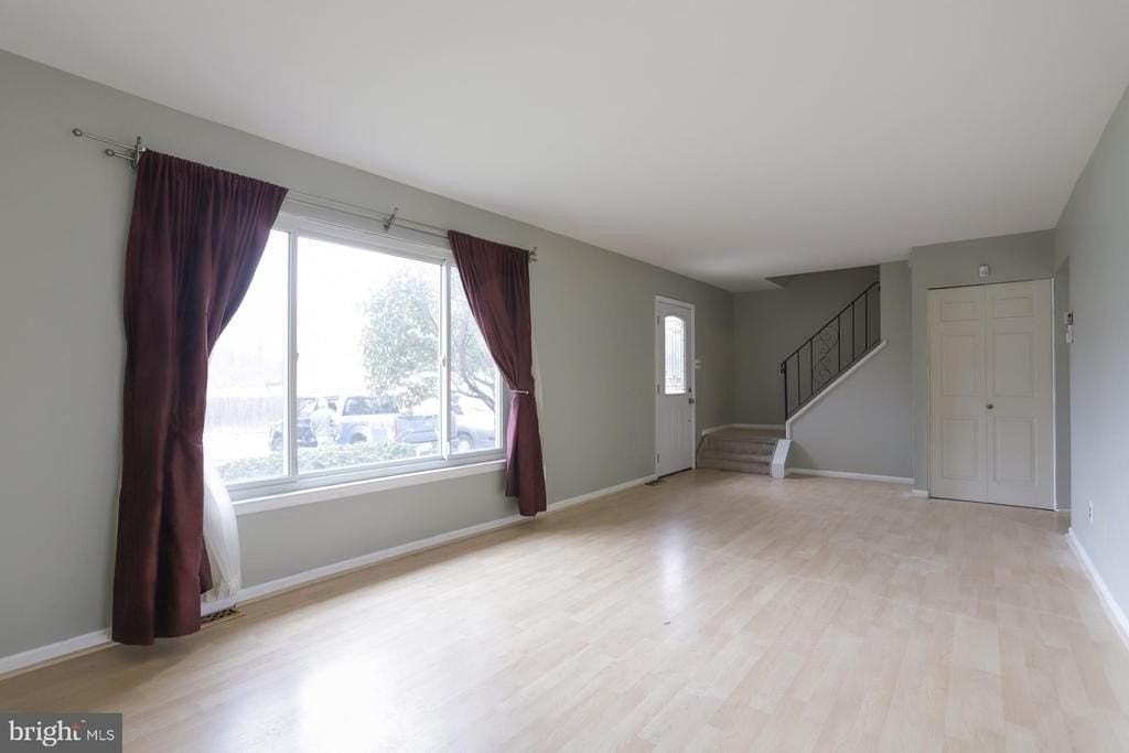 1940 Arrowood Dr - Photo 2 of 30