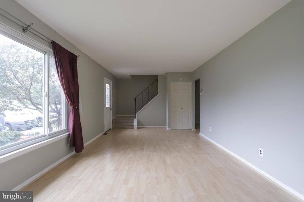 1940 Arrowood Dr - Photo 3 of 30