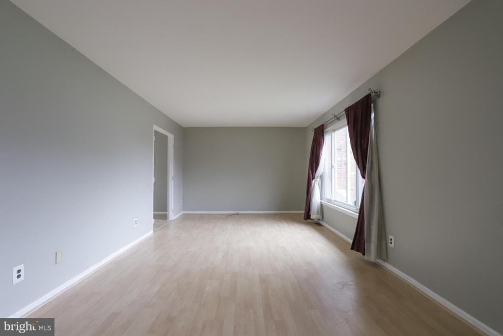 1940 Arrowood Dr - Photo 4 of 30