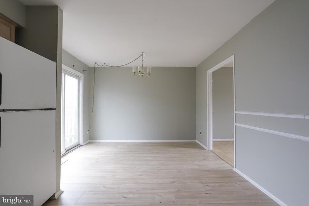 1940 Arrowood Dr - Photo 7 of 30