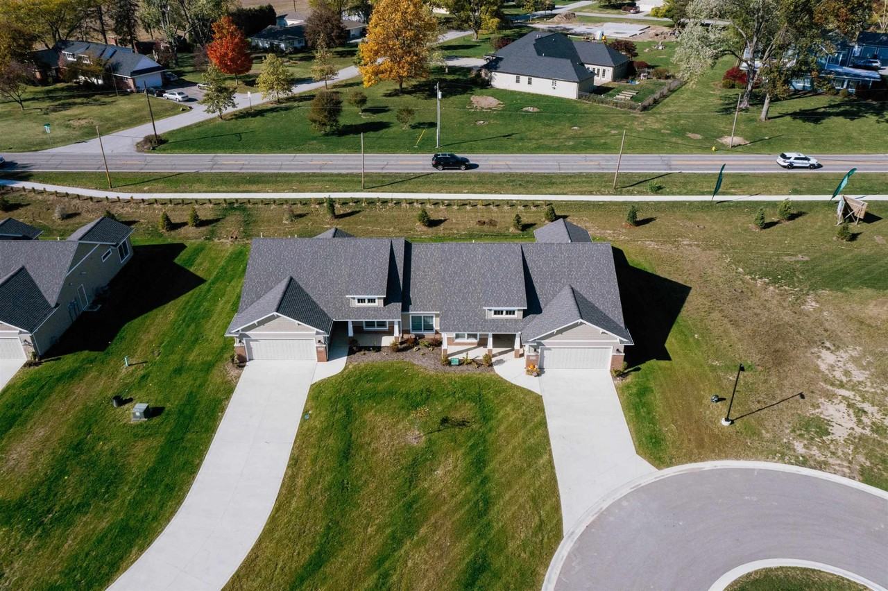 3234 Plum Tree Ln - Photo 2 of 27