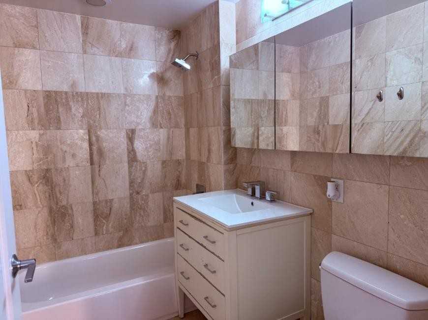 10620 70th Ave - Photo 7 of 9