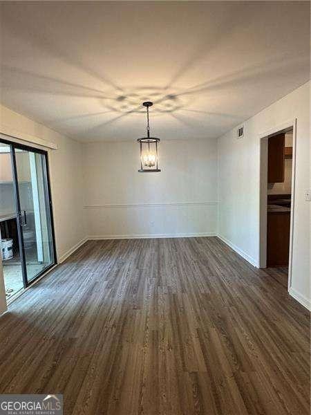 728 Hanover Ln Se - Photo 7 of 29