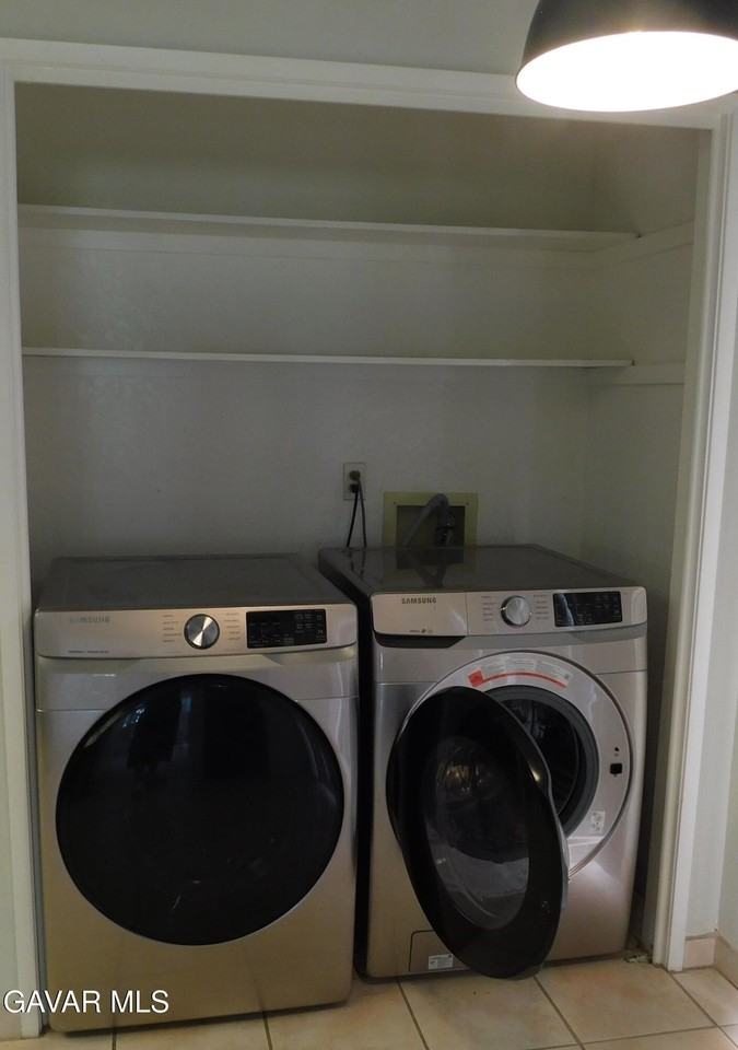 21319 Conklin Ct - Photo 7 of 19