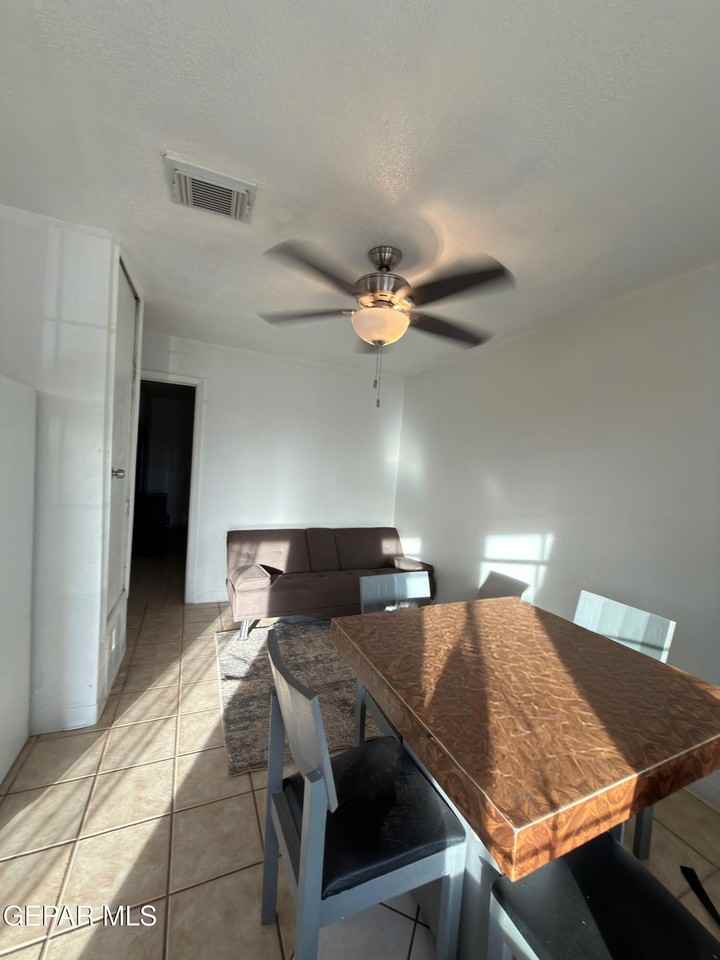 11510 Valle Palomar Rd Unit 2 - Photo 6 of 10