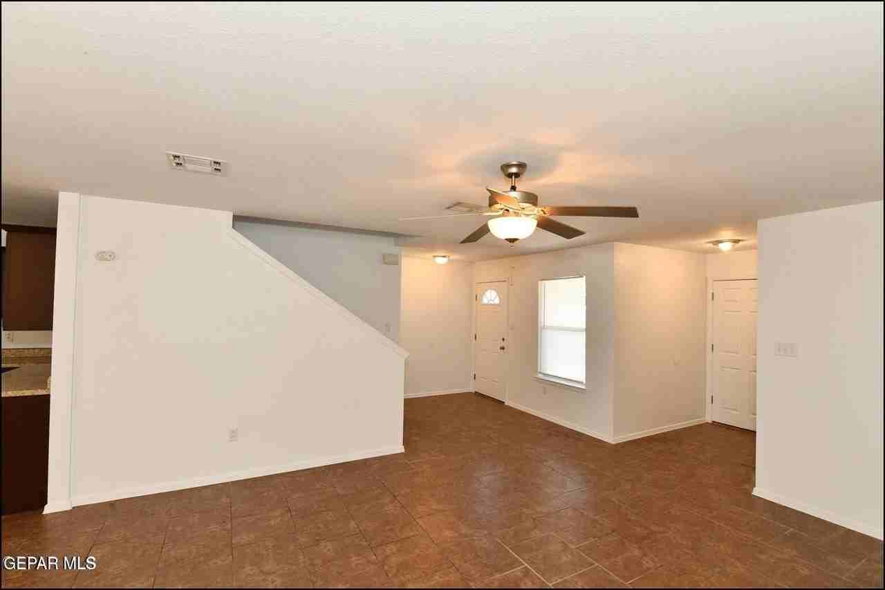 1591 Hartsdale Dr Unit B - Photo 6 of 30