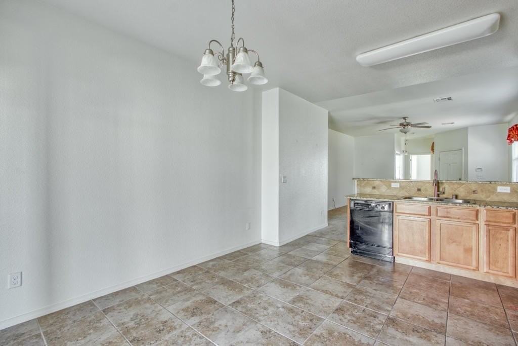 14227 Bluesky Point Ct - Photo 4 of 22