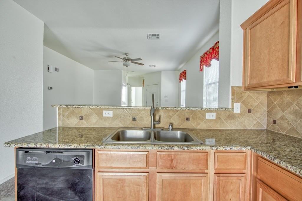 14227 Bluesky Point Ct - Photo 6 of 22