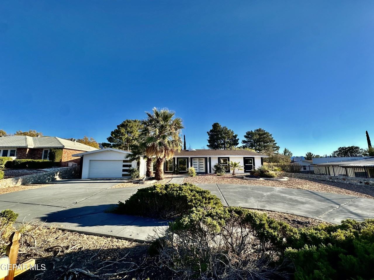 6332 El Risco St - Photo 2 of 46