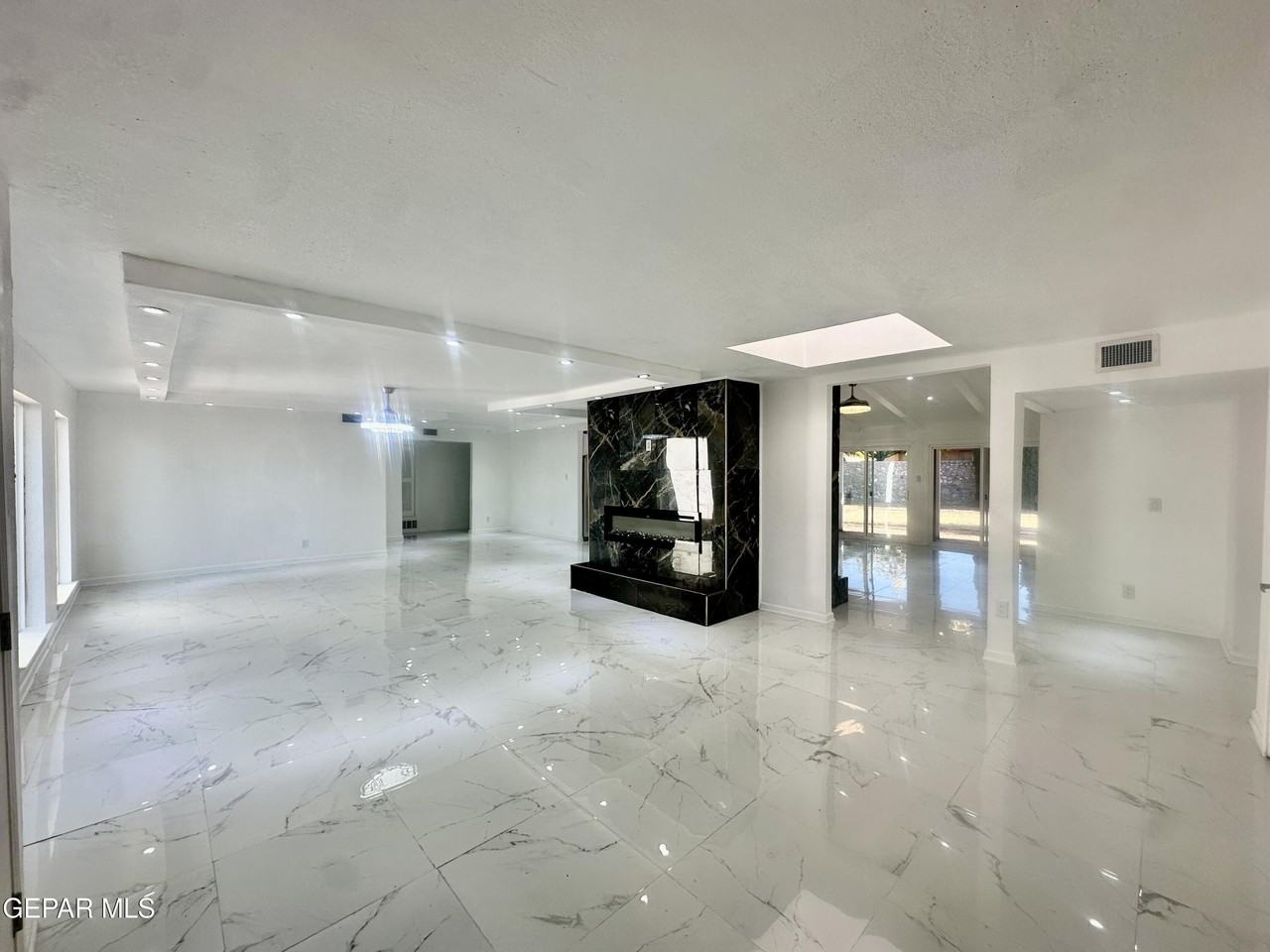 6332 El Risco St - Photo 6 of 46