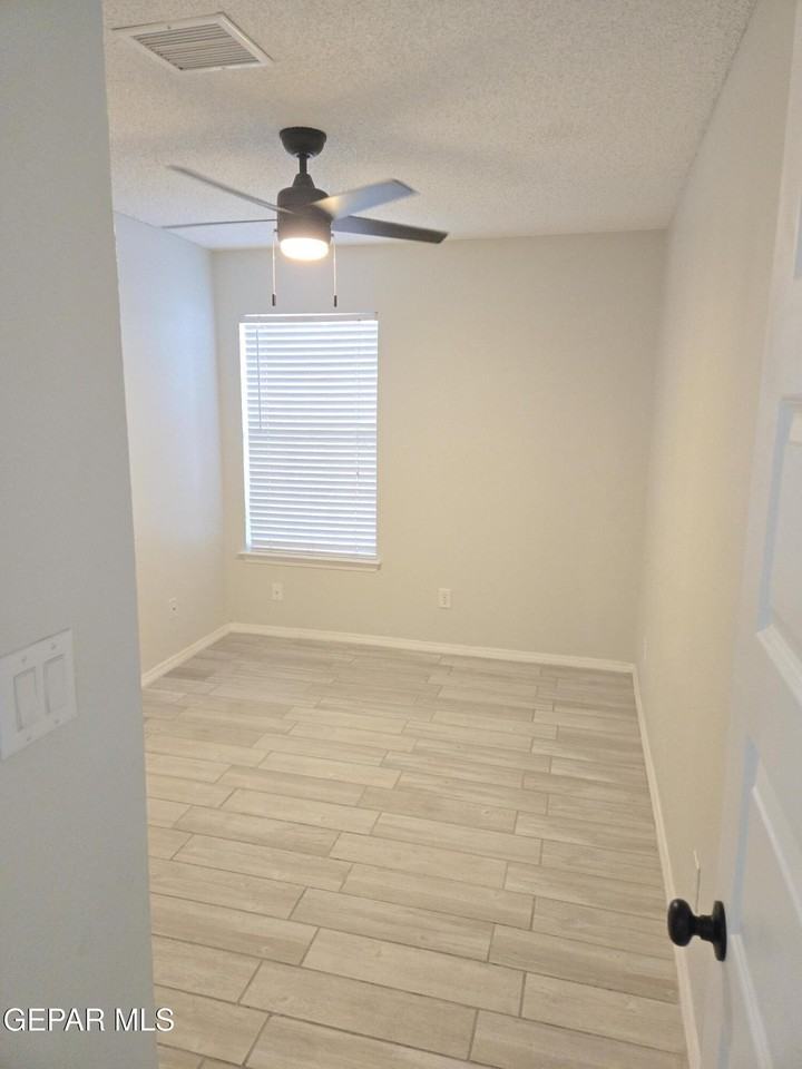 3280 Mike Godwin Dr - Photo 5 of 13