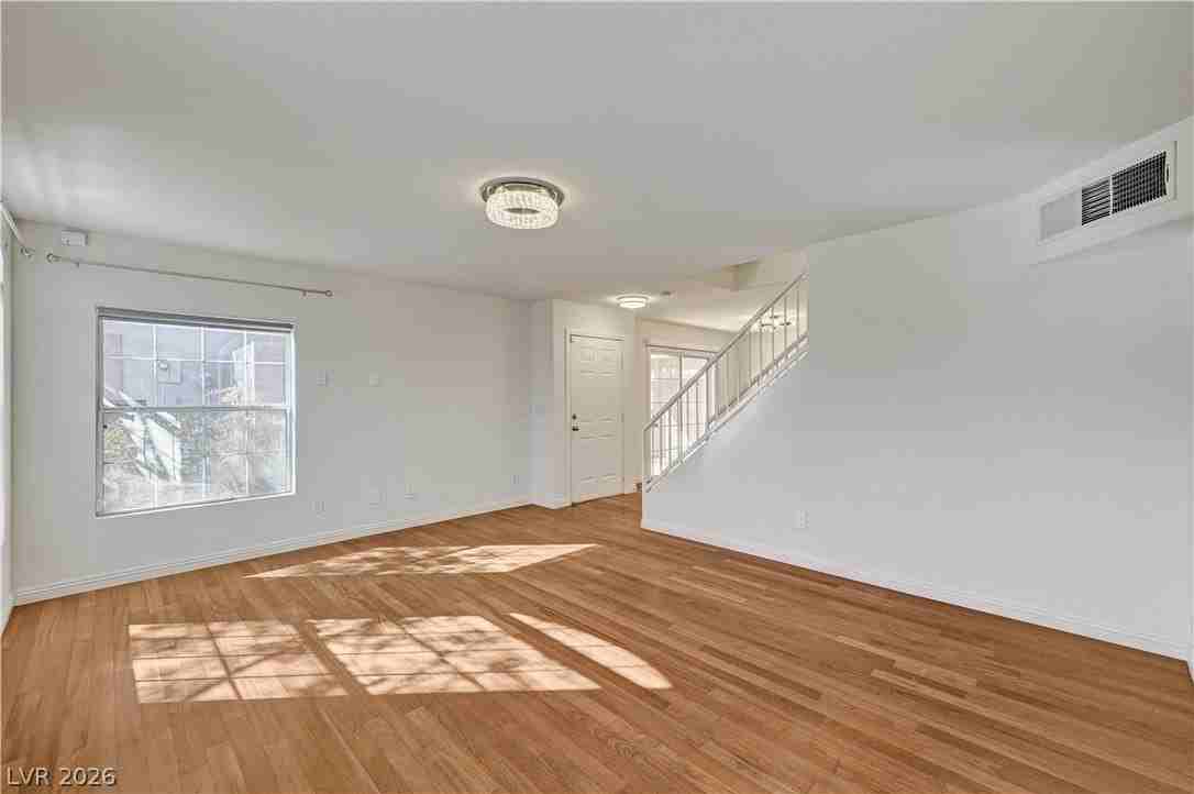 1602 Coyote Run Dr - Photo 7 of 40