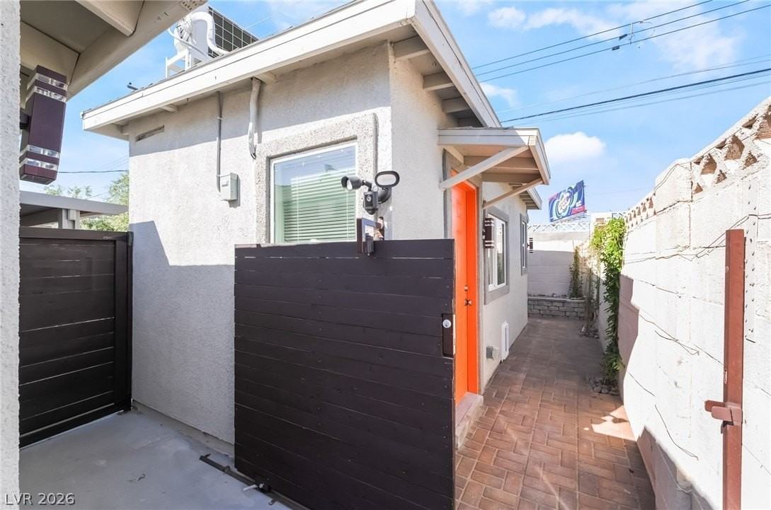 5149 Poncho Cir #5 - Photo 4 of 13